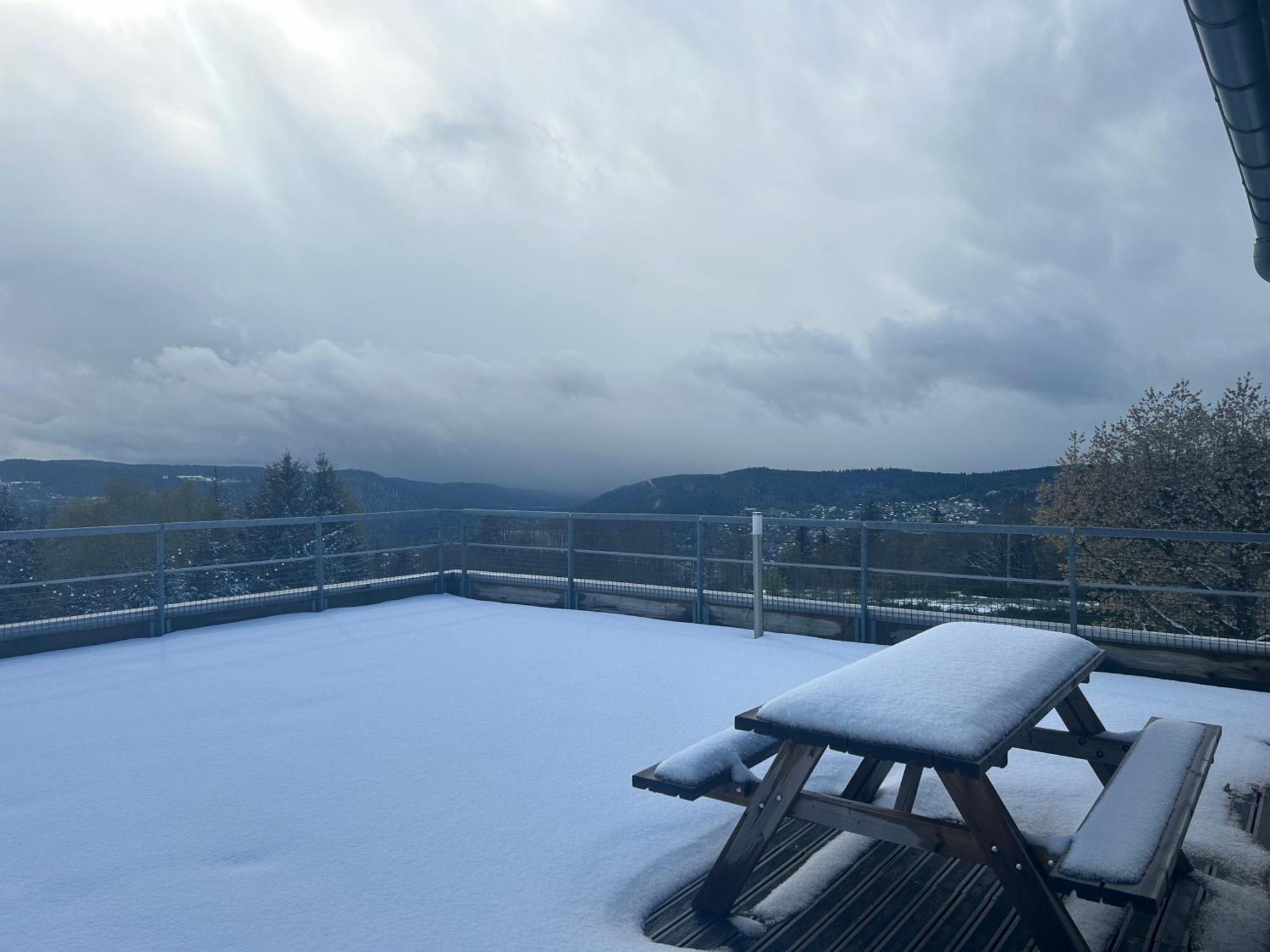 Appartement Sur Les Hauteurs De Gérardmer Exterior foto